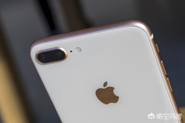 本人是一名游戏党，主玩王者吃鸡等游戏，想要入手一部苹果7，可以流畅运行吗？