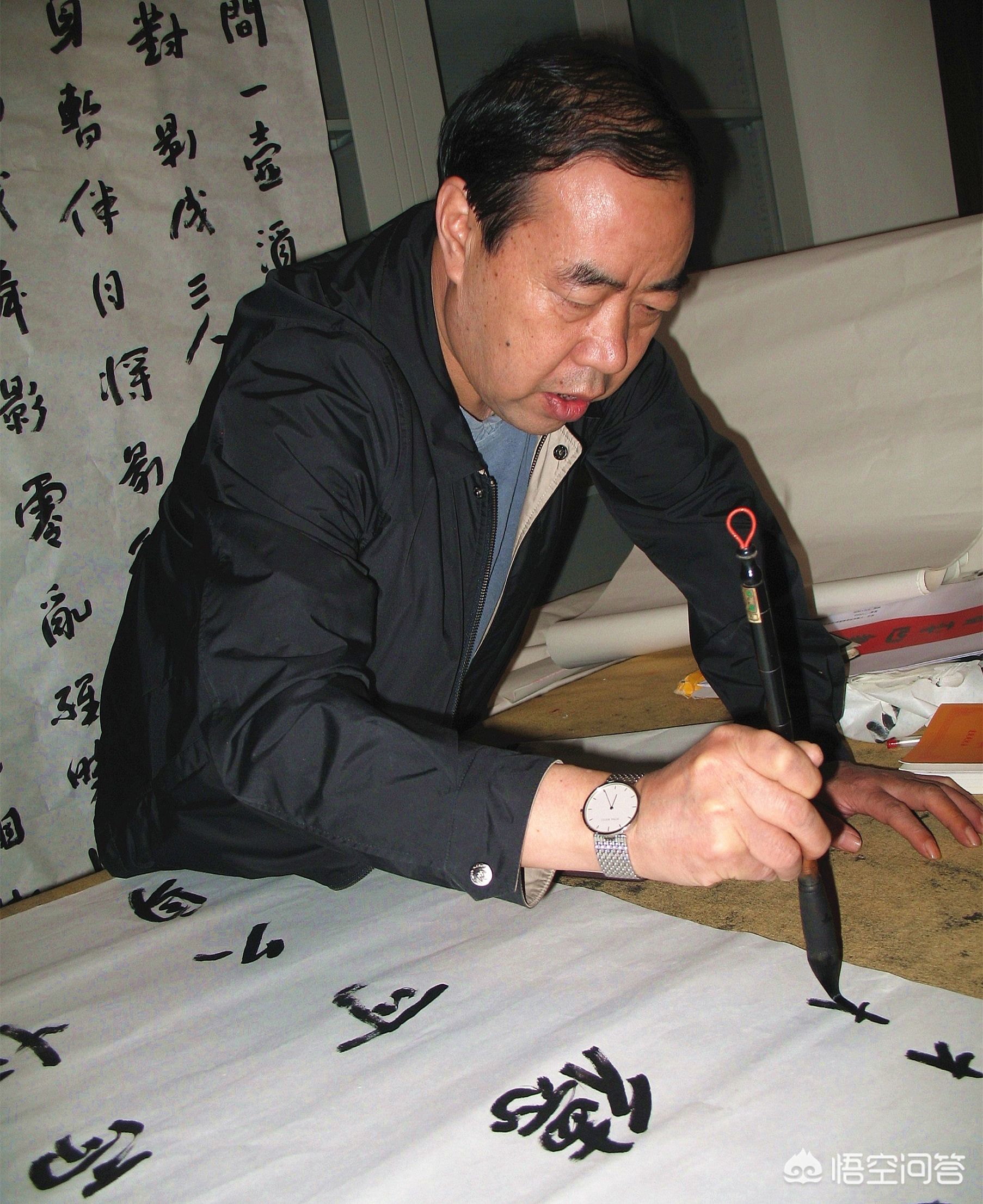 厚德载物草书字体