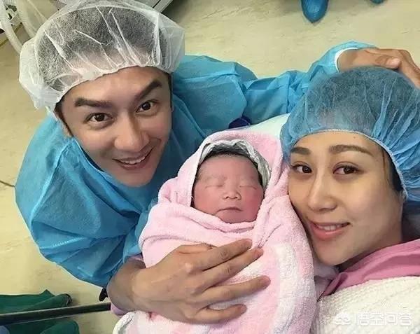3女子带4孩多次续面