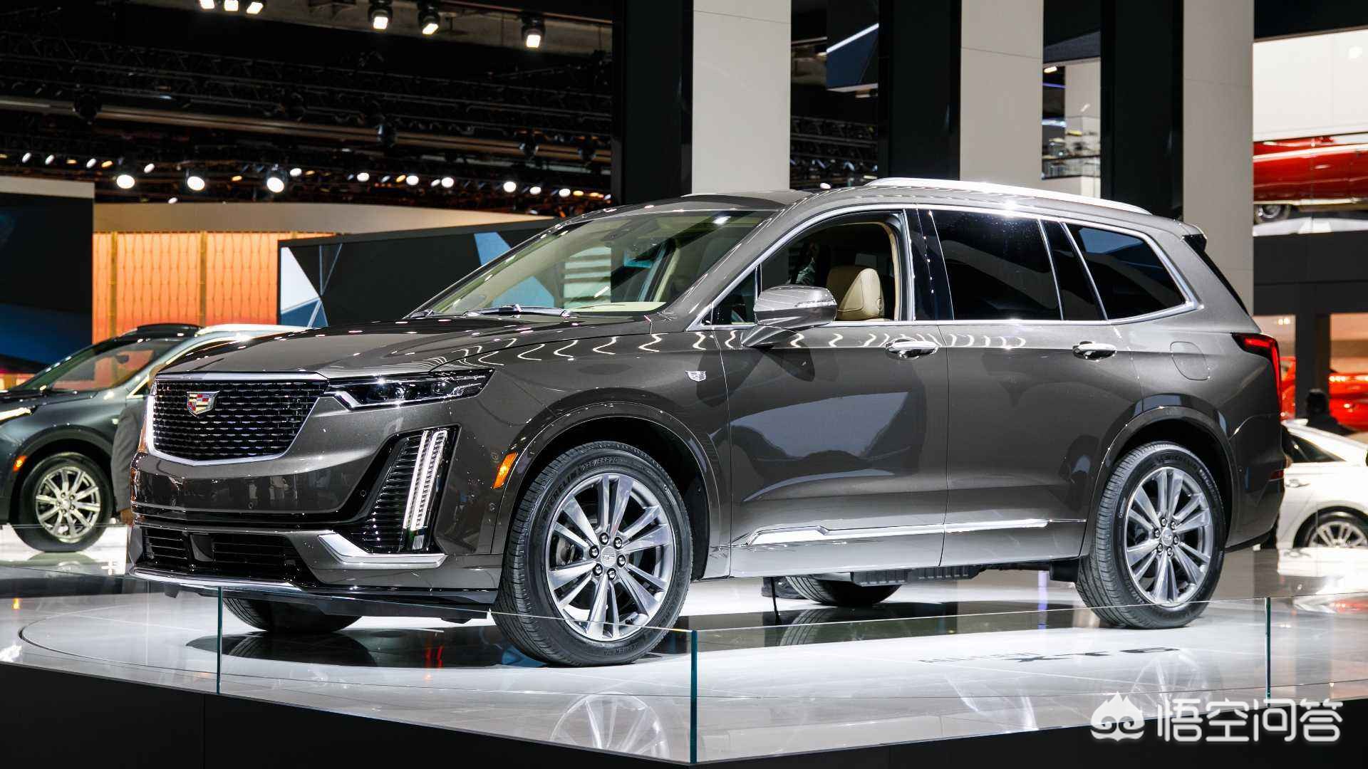 凯迪拉克商务车6座