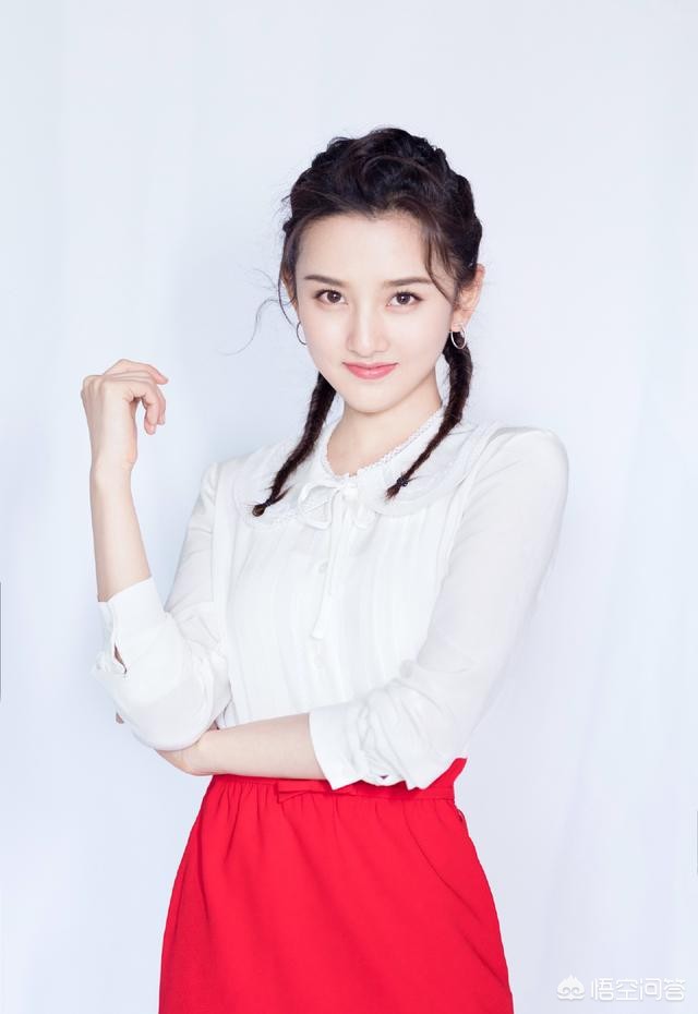 [黑色壁纸全黑]电脑屏幕总是自动变成黑色背景？