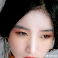 美妆好物推荐眼影盘新手
