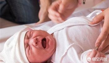 操嘴(如何判断宝宝是否胀气,如何处理?) 操嘴(如何判断宝宝是否胀气,如何处理?)