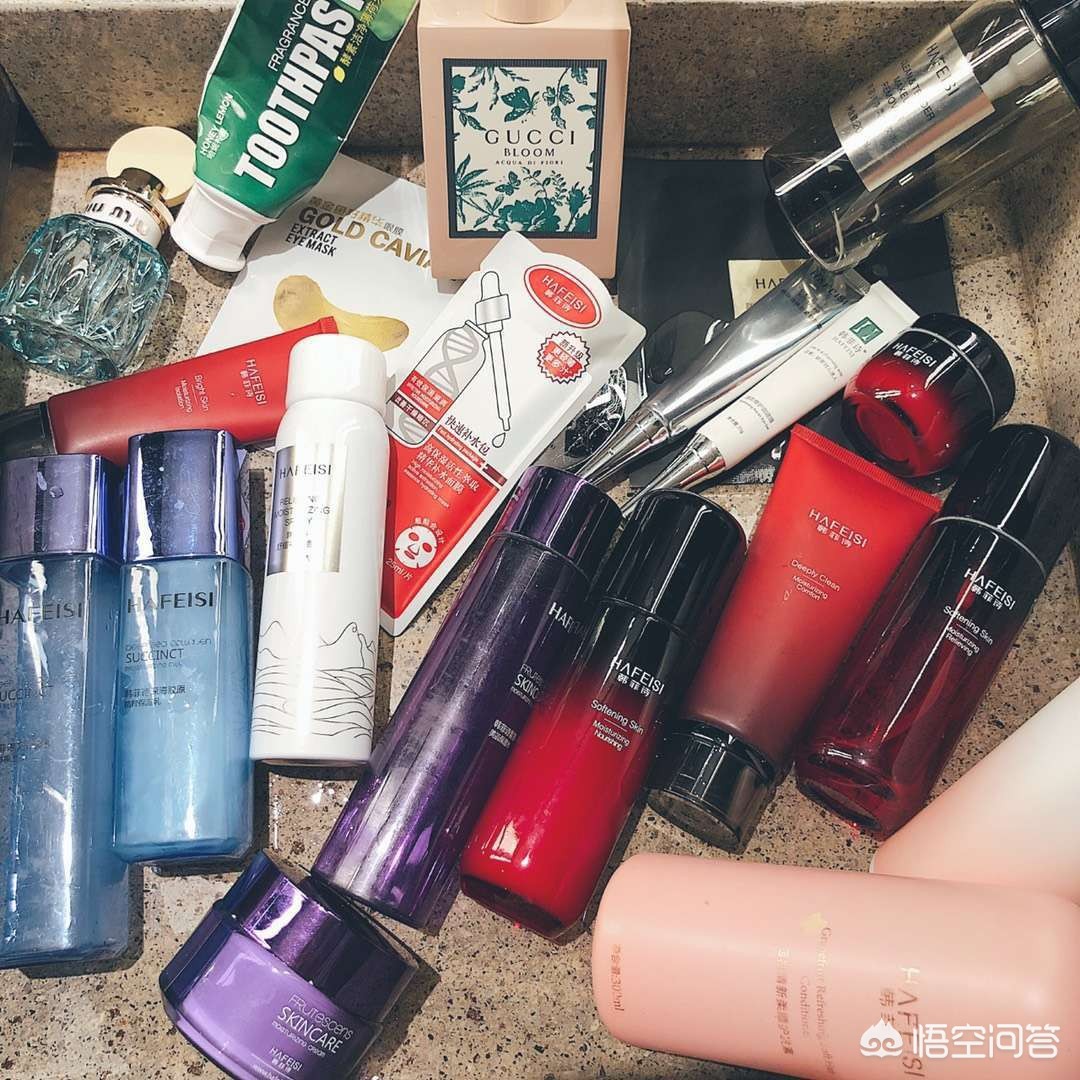 冷酷发型教程化妆技巧

