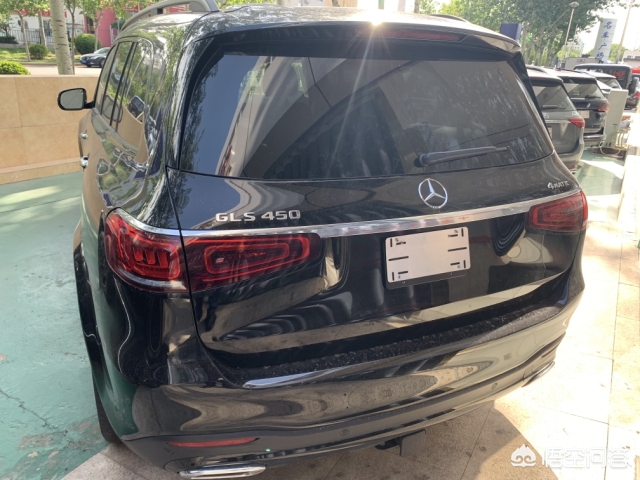 奔驰进口车