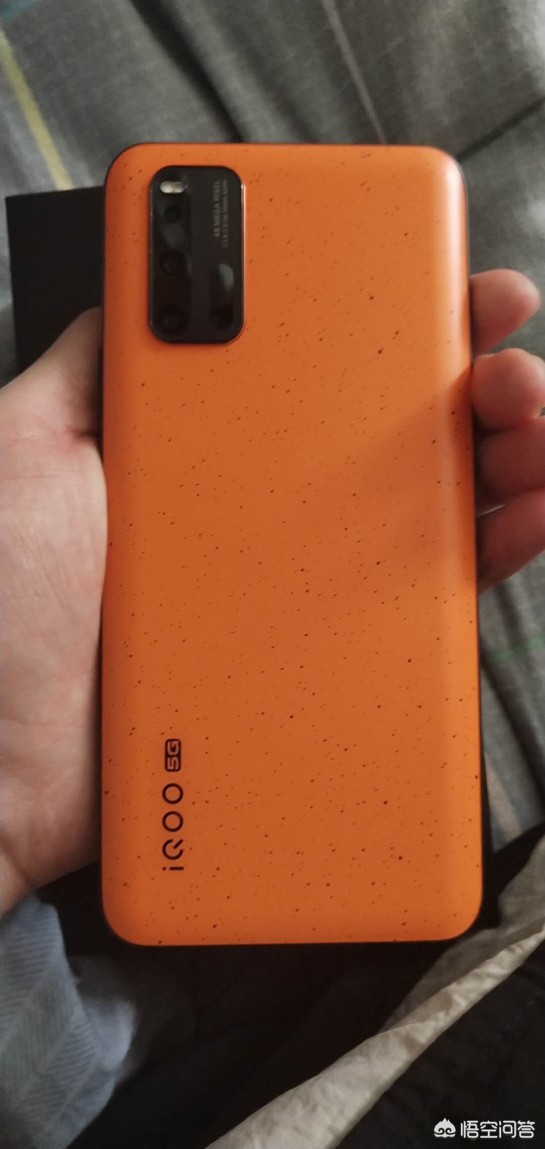 现在入手什么手机比较值得？：现在买什么手机好