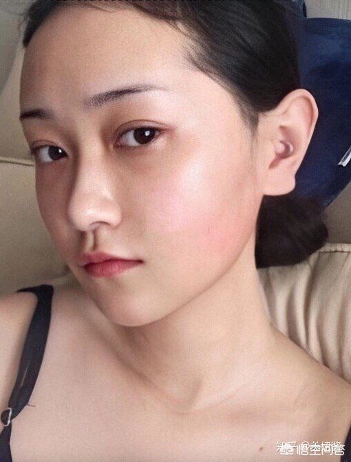 假素颜化妆技巧
