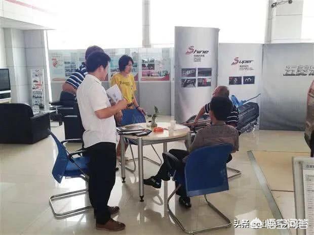 4s店汽车报价和落地价,4s店汽车报价和落地价一样吗