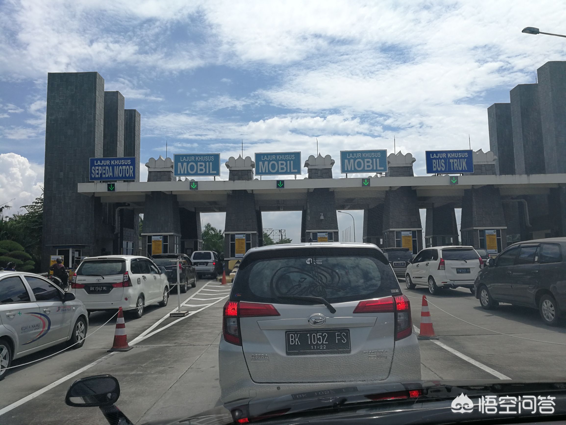 中国小伙海外生活照片高清，中国小伙海外生活照片高清图