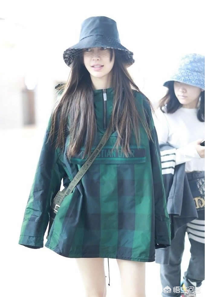 女款运动服装穿搭搞笑视频大全,0℃跑步穿搭?