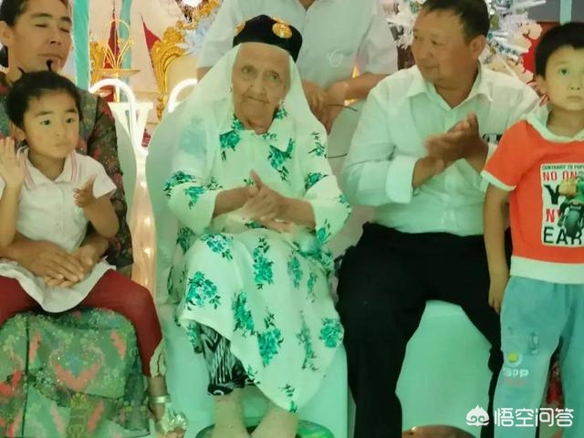记录海外生活中国女孩，记录海外生活中国女孩的视频