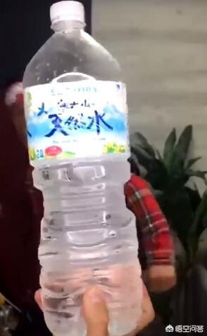海外生活的奇葩事件有哪些，海外生活的奇葩事件有哪些呢