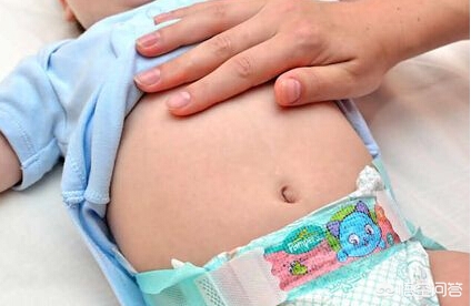 操嘴(如何判断宝宝是否胀气,如何处理?) 操嘴(如何判断宝宝是否胀气,如何处理?)