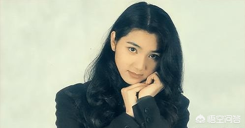 美妆好物发型
