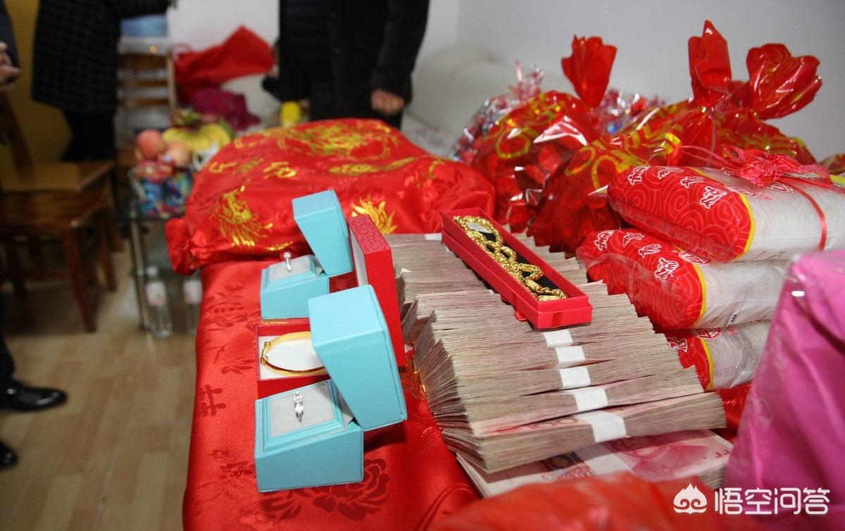 烟台中端婚庆酒店价格表，烟台中端婚庆酒店价格表图片