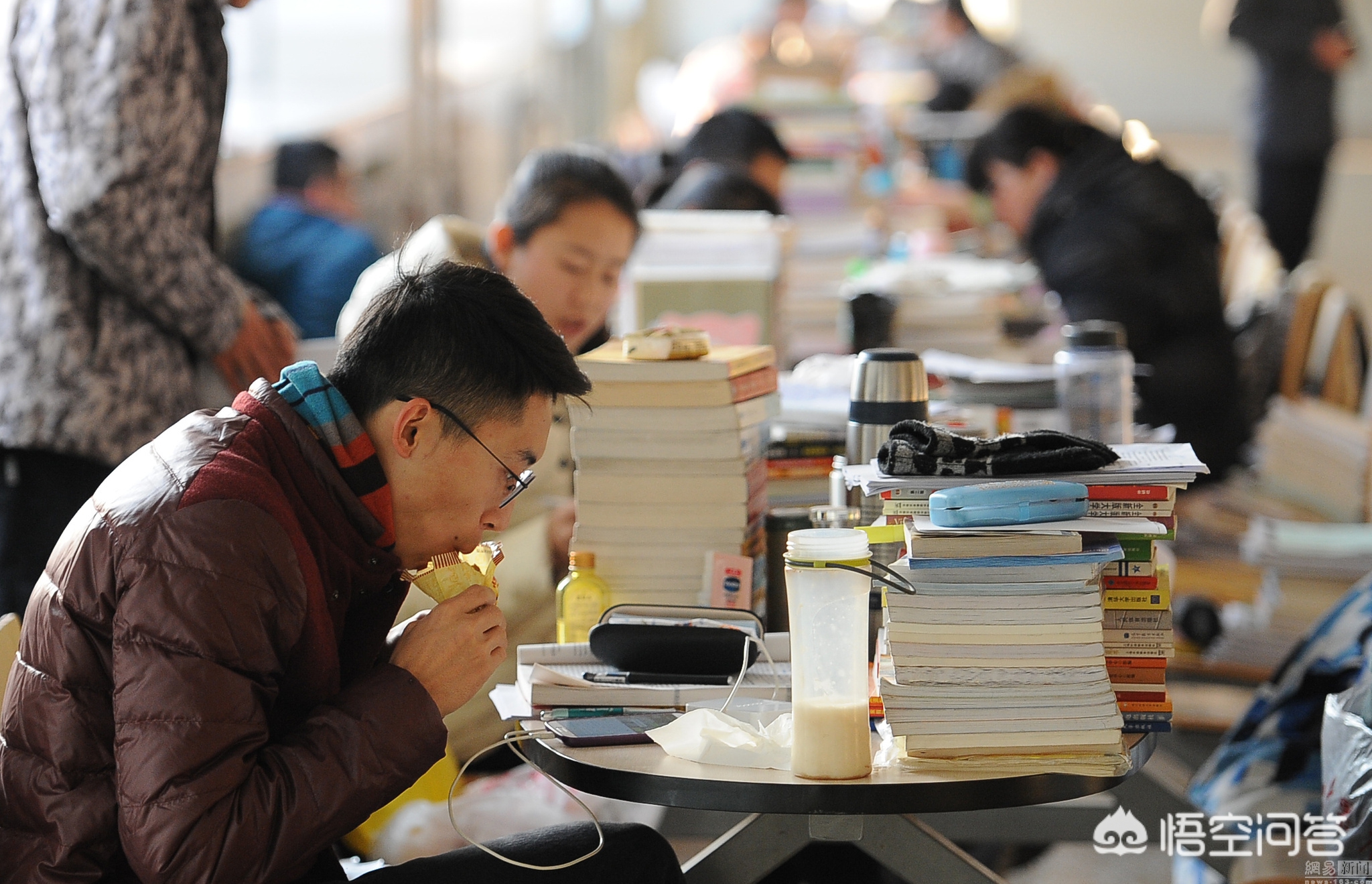 上班如何抽出时间考研 （上班怎么安排考研时间）