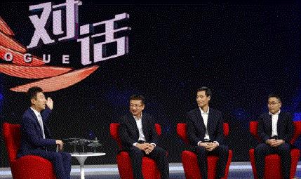 立下军令状，必须按时完工，歼20首飞前夕设计师为何大改架构？：歼-20首飞珍贵画面