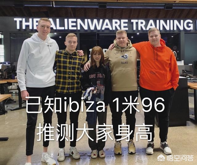 绝地求生:4AM老板娘采访TL口误被封直播间,蜜蜂仔道歉获网友谅解,你觉得如何? 绝地求生:4AM老板娘采访TL口误被封直播间,蜜蜂仔道歉获网友谅解,你觉得如何?