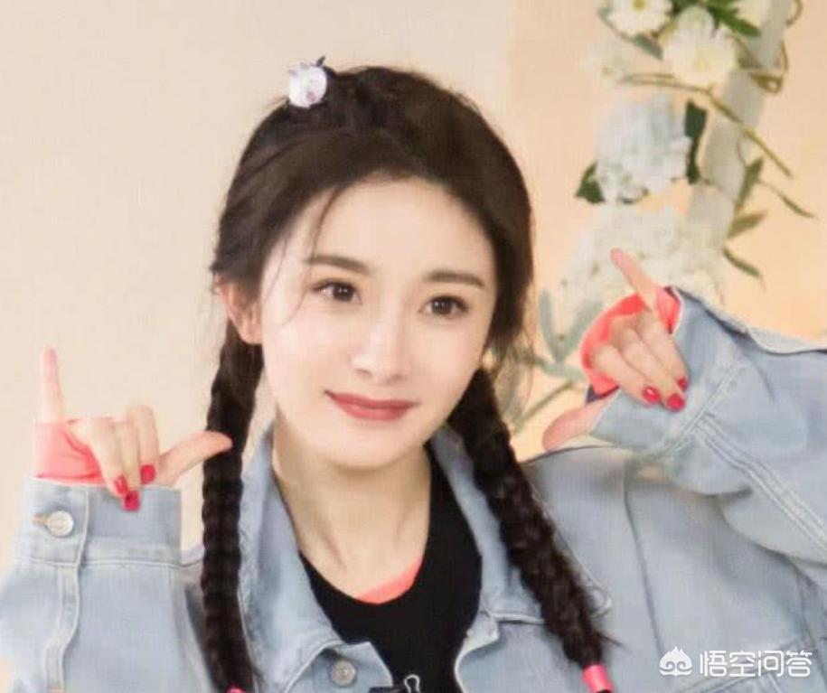 明星美妆好物测评
