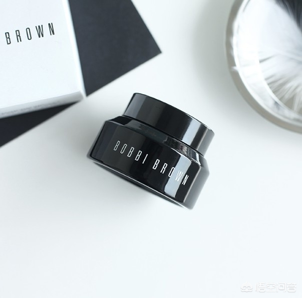 穿搭技巧化妆技巧图片大全
