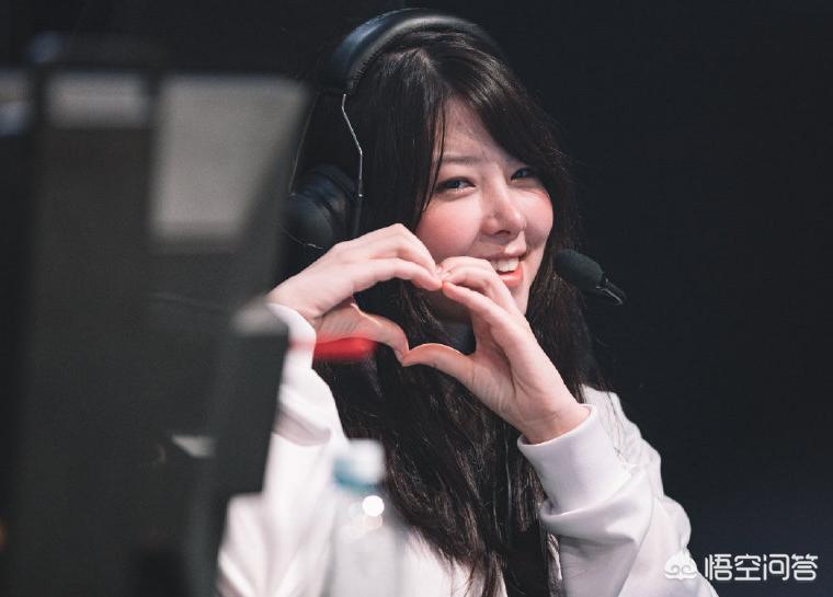 [网友自拍区]别人要问你要自拍咋回答？