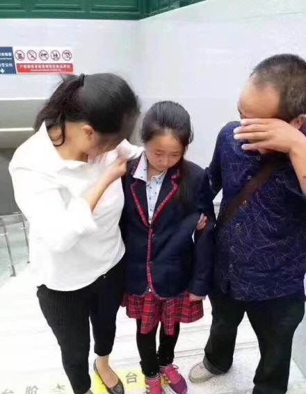 青岛全城寻找的小女孩张某某终于找到了，你怎么看？-图1
