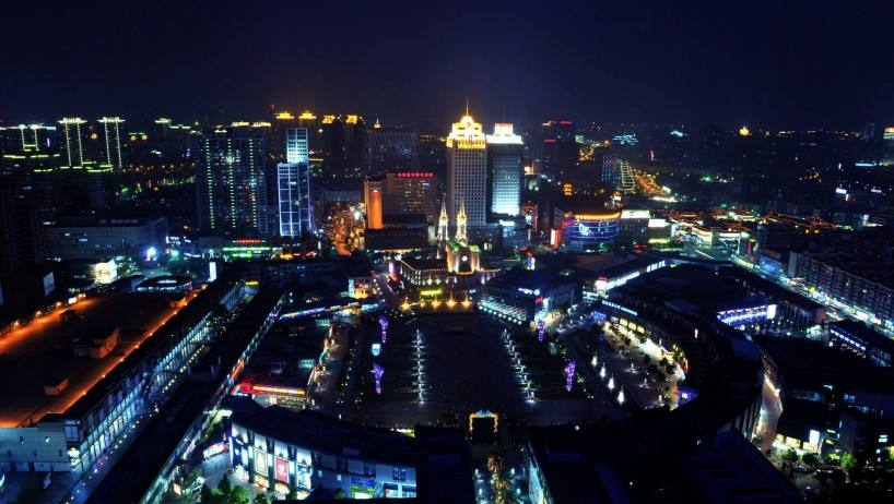 宁波市哪个广场好