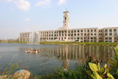 宁波市和扬州市哪个好