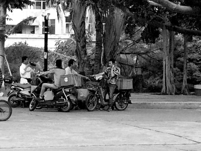 怎么看待安徽合肥一些大学禁止外卖骑电动车进学校? 怎么看待安徽合肥一些大学禁止外卖骑电动车进学校?