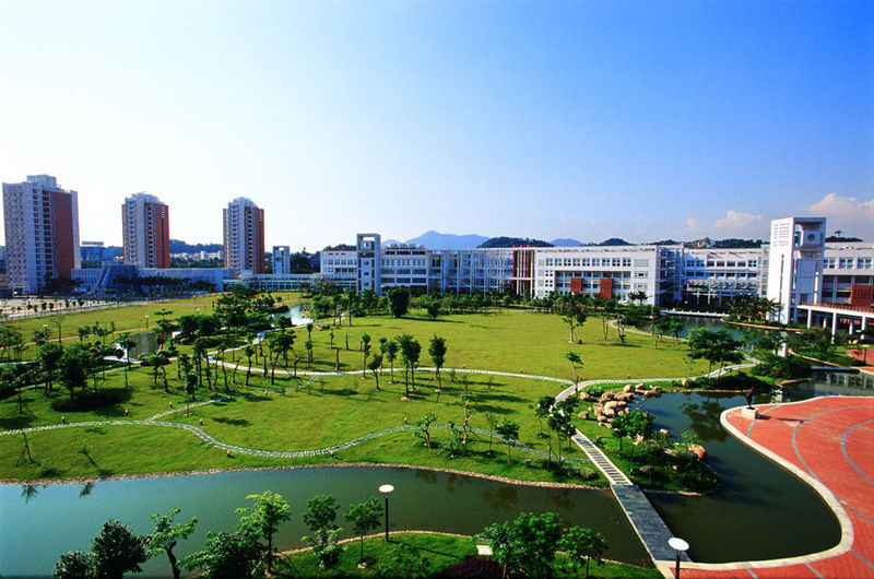 为什么说深圳大学是个土豪大学，综合实力超部分211？-图1