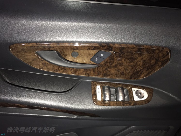 奔驰改装房车