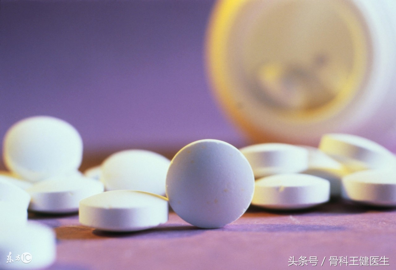 补钙吃什么钙片好？：补钙钙片