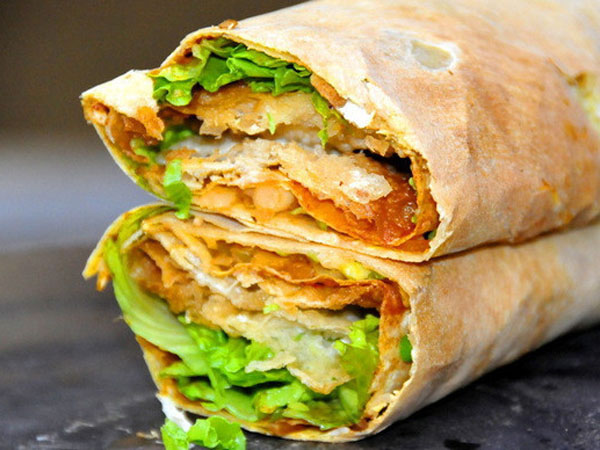 在合肥卖小吃,一年能挣几十万吗,为什么门口卖煎饼果子的大叔已经买了两套房了? 在合肥卖小吃,一年能挣几十万吗,为什么门口卖煎饼果子的大叔已经买了两套房了?