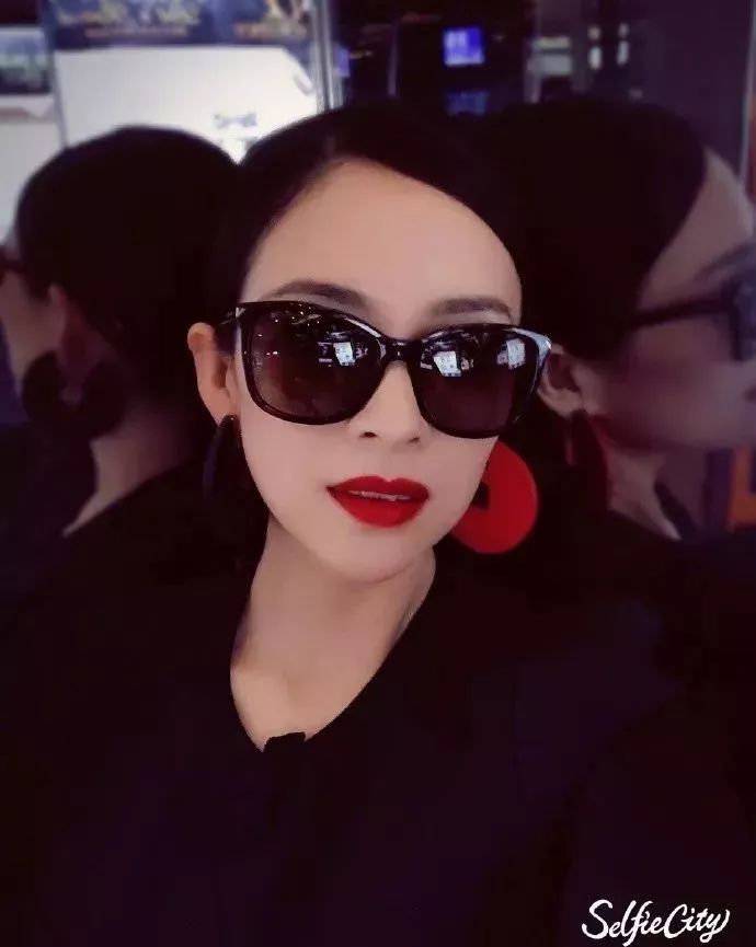 女星化妆的技巧
