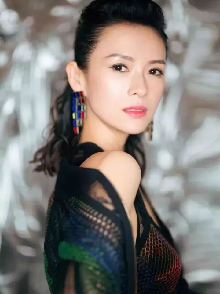 女星化妆的技巧
