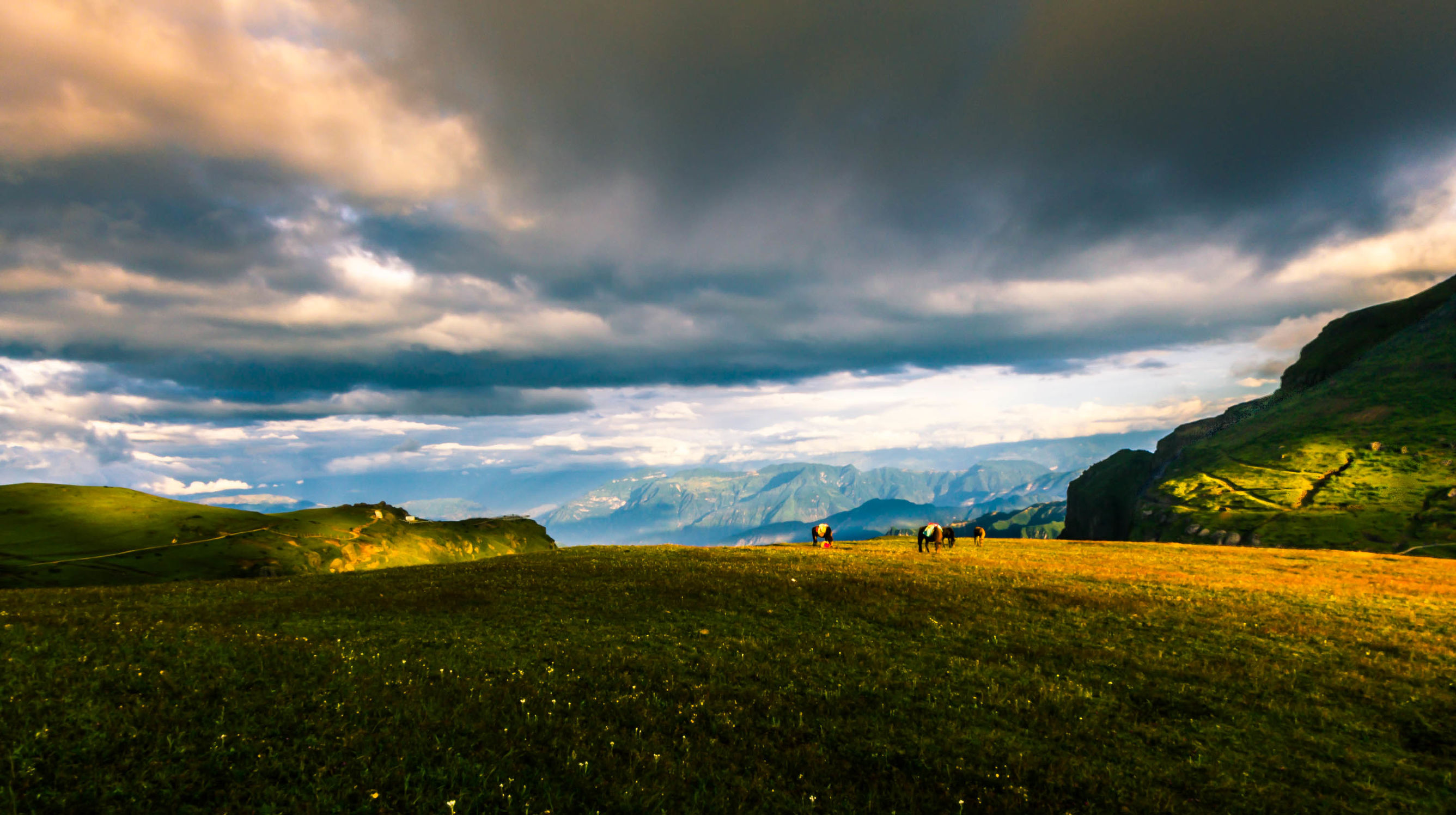 除了海南三亚、广西桂林,还有哪些城市适合拍婚纱照? 除了海南三亚、广西桂林,还有哪些城市适合拍婚纱照?