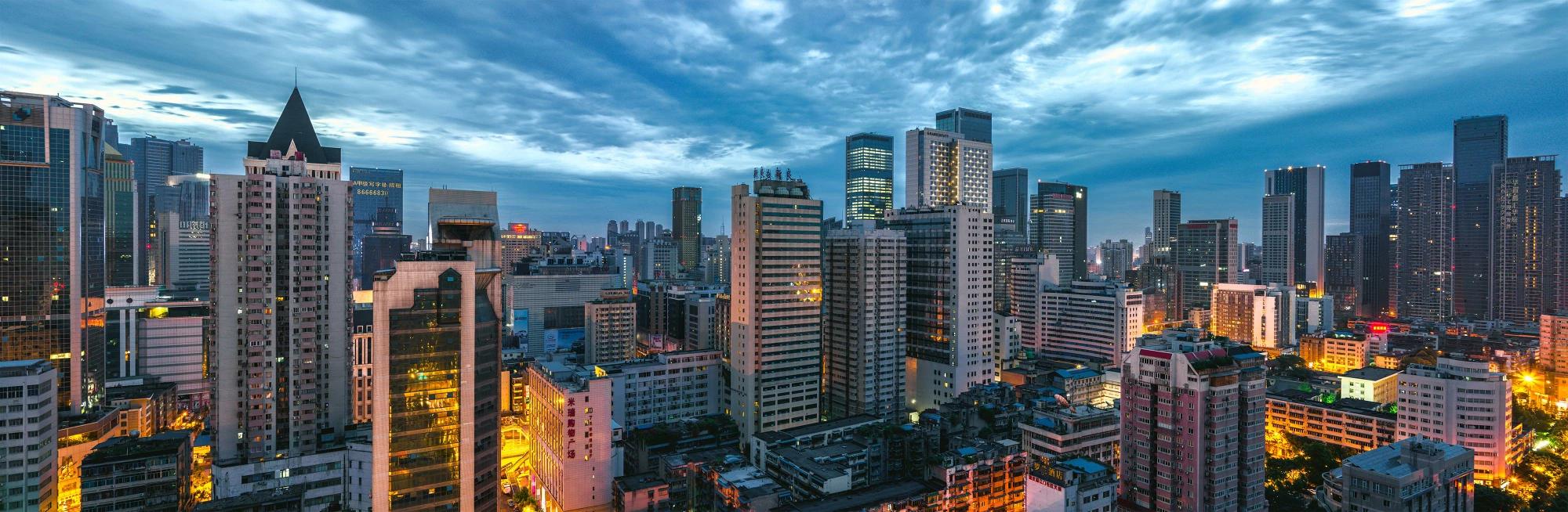 武汉与成都相比，你更喜欢哪个城市？