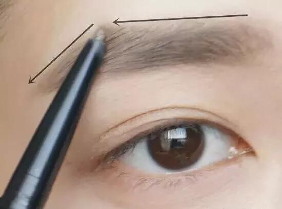 男生化妆整容技巧
