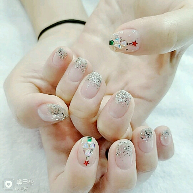 美妆美甲好物推荐
