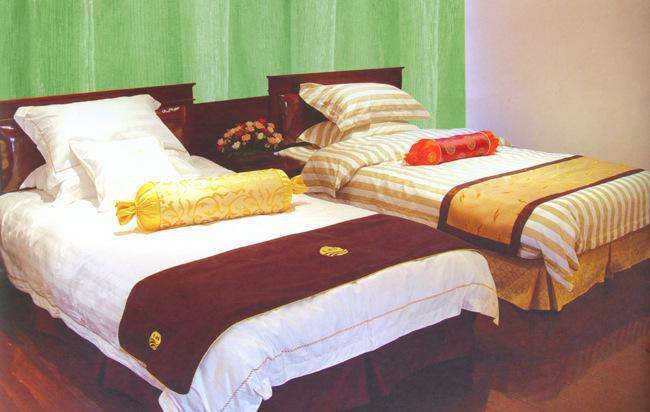 不搭调是什么意思?:不搭调 不搭调是什么意思?:不搭调