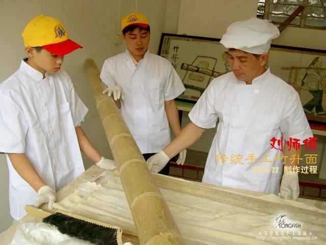 富足生活极具诱惑力，但财富等同于幸福吗？你怎么看？：极具诱惑