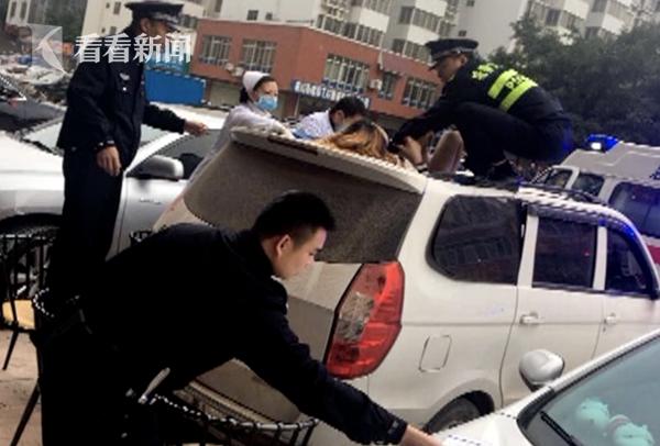 失恋女子酒后从11楼坠落奇迹生还，面包车车顶救她一命被砸出大坑，为什么能缓冲不致死？：30楼坠落奇迹生还