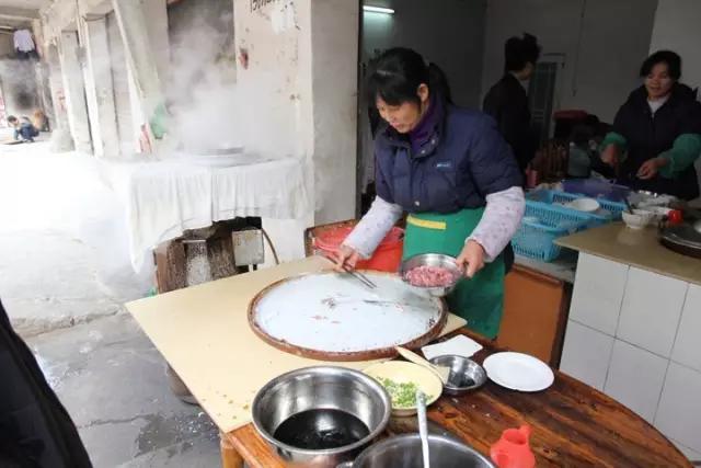 富足生活极具诱惑力，但财富等同于幸福吗？你怎么看？：极具诱惑