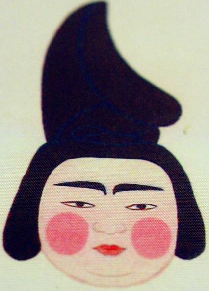 圆圆脸化妆小技巧
