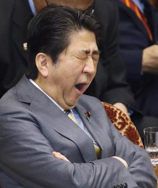 [日本人口将跌破1.2亿]日本人口减少，跌破一亿，为什么年轻人不愿意生孩子？