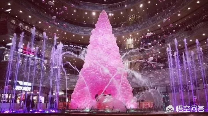 武汉徐东附近有没有吃饭唱歌一体的地方？