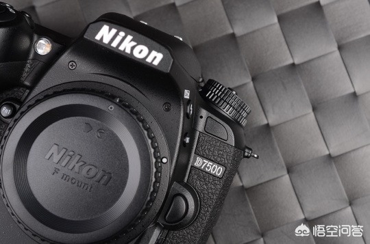 d7500还值得入手吗?:d7500 d7500还值得入手吗?:d7500