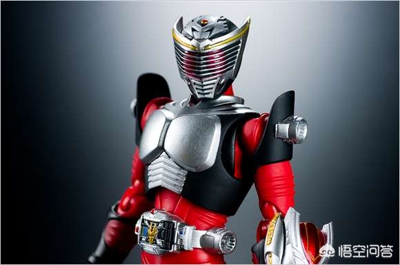 假面骑士龙骑属于2018年吗？