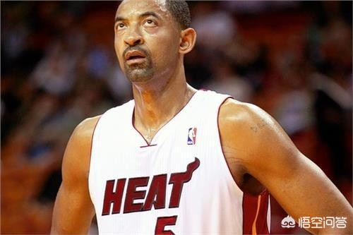 NBA更衣室到底是个什么地方? NBA更衣室到底是个什么地方?