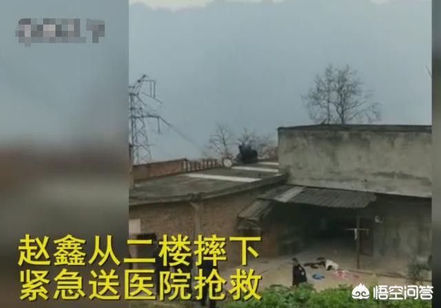 站桥梁跳水护栏倒塌（大理石栏杆容易倒塌吗？）